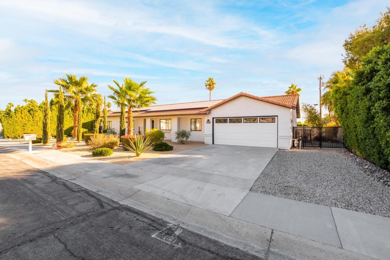 Beautiful Palm Springs Home Large Private Yard 外观 照片